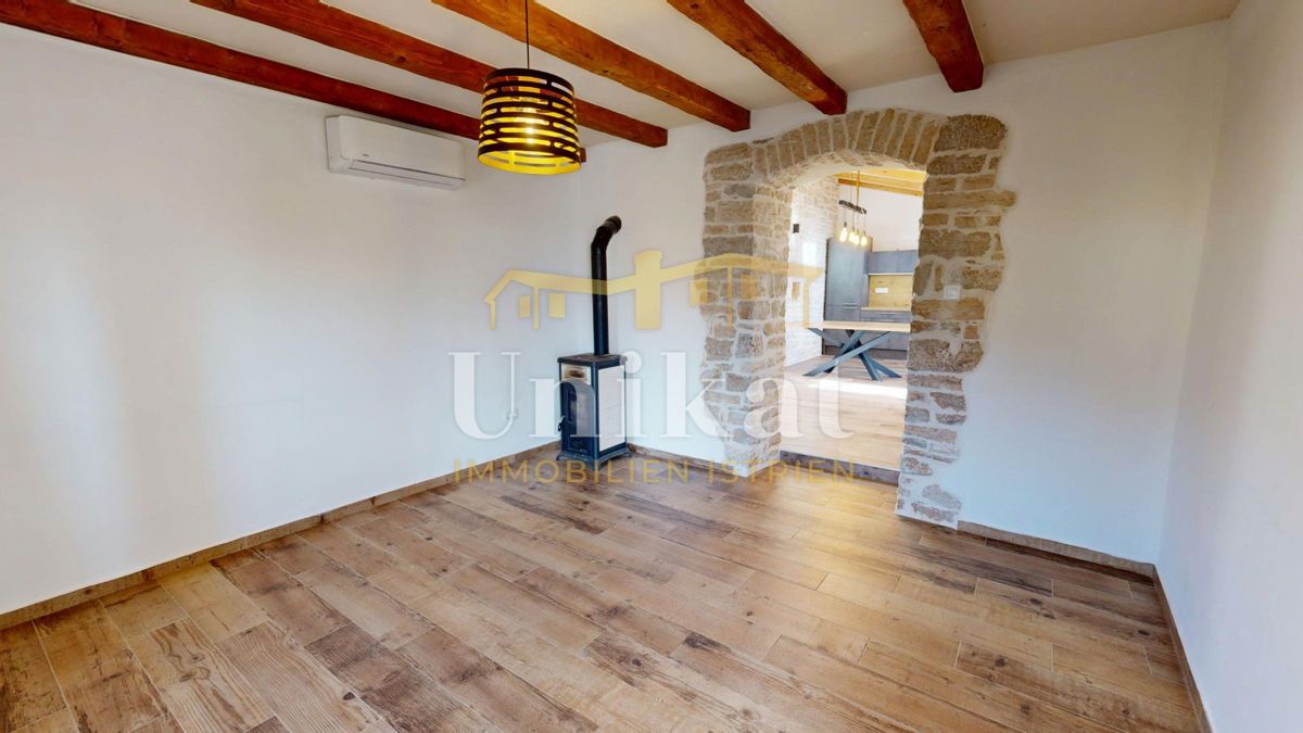 Dvojna kuća con garage e ampio giardino